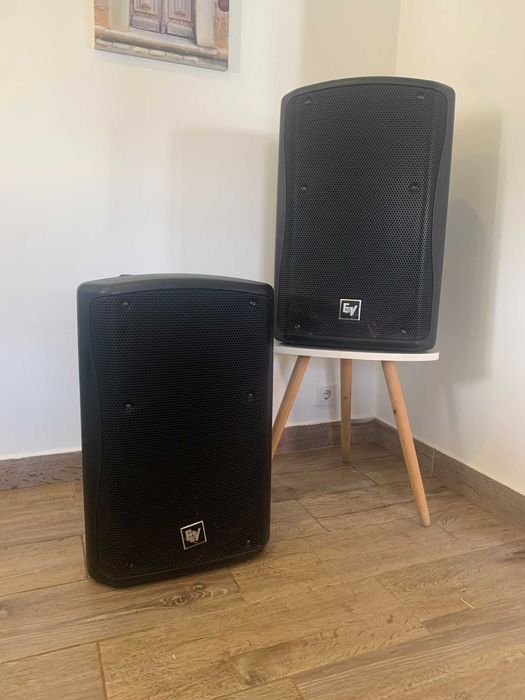 Electro Voice Colunas ZX5-60 em Boa Estado