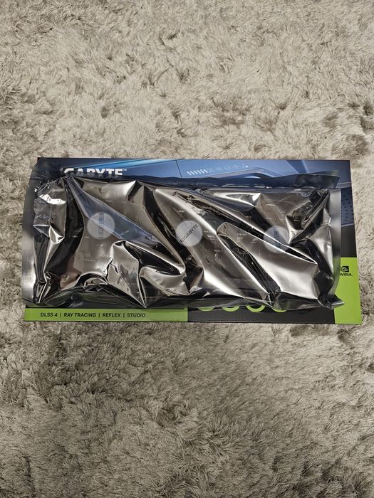 Gigabyte GeForce RTX 5060 Ti 16GB Eagle MAX OC