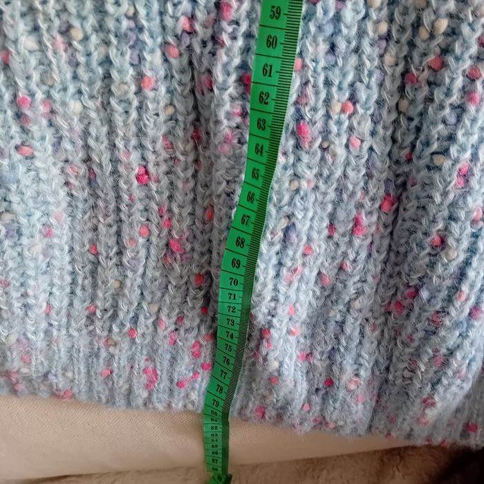 Sweterek XL błękitny