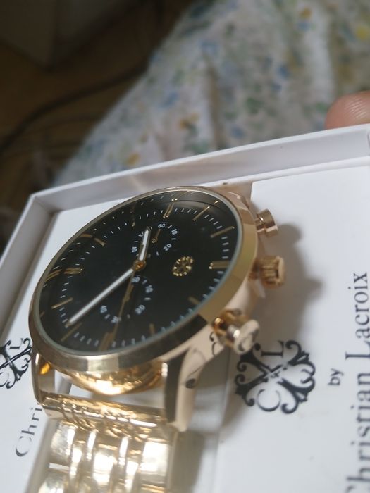 Relógio dourado Christian Lacroix masculino