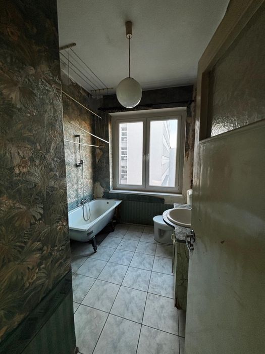 Mieszkanie na sprzedaż. Kamienica na Jeżycach.