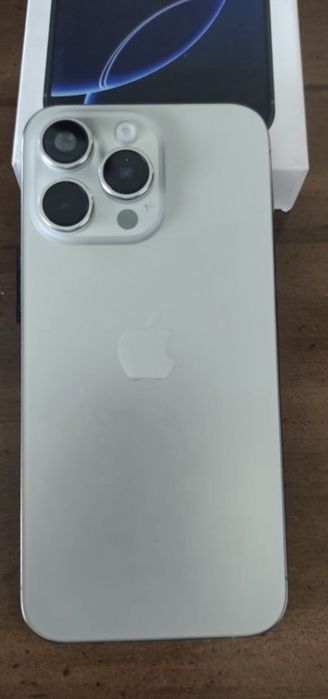Vendo Iphone 15 pro max