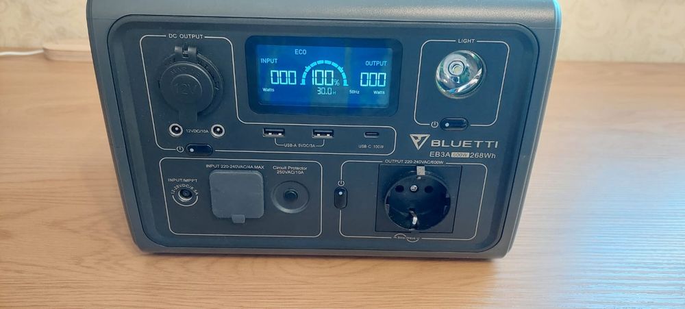Зарядна станція Bluetti EB3A 268Wh 600W