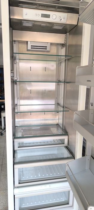 Lodówka do zabudowy Gaggenau RC 462200 – NoFrost, stal nierdzewna