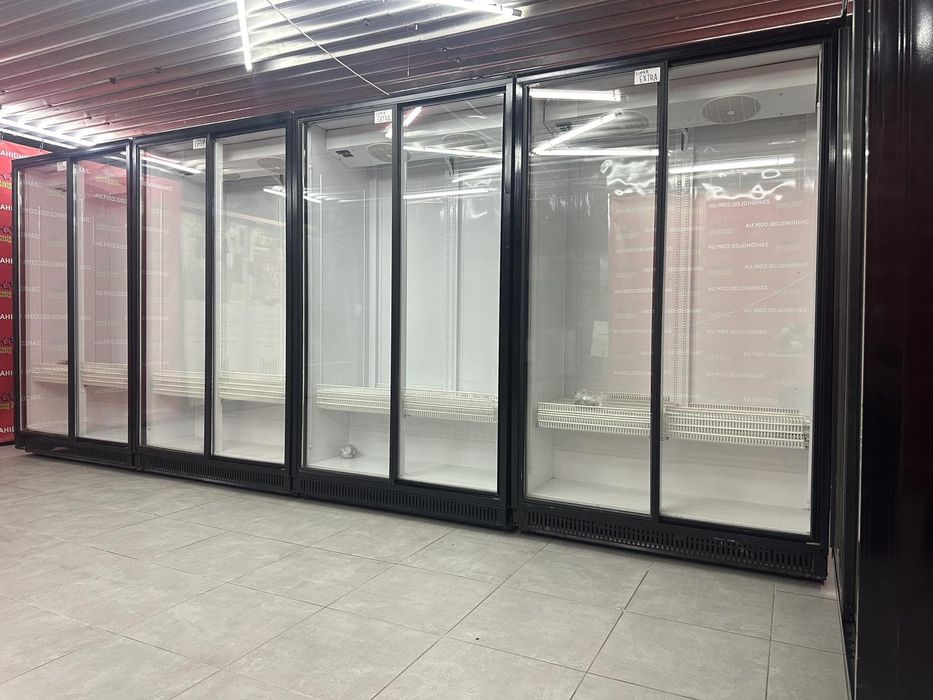 Холодильна вітрина шафа вітрини холодильні холодильник Двохдверні