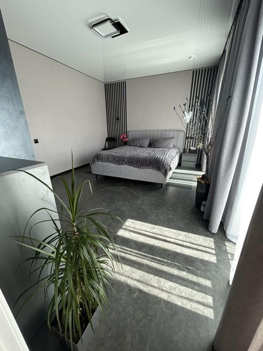 Продажа Таунхаус Вышгородский район,с.Новые Петровцы КГКанево ,озеро