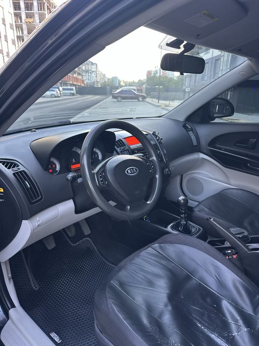 Продається Kia ceed