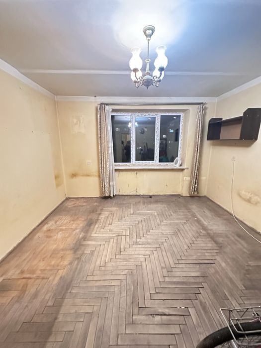 Продається 1 кімнатна квартира