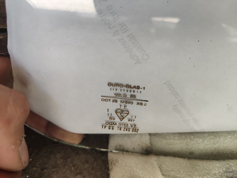 Vidro traseiro Opel Kadett D