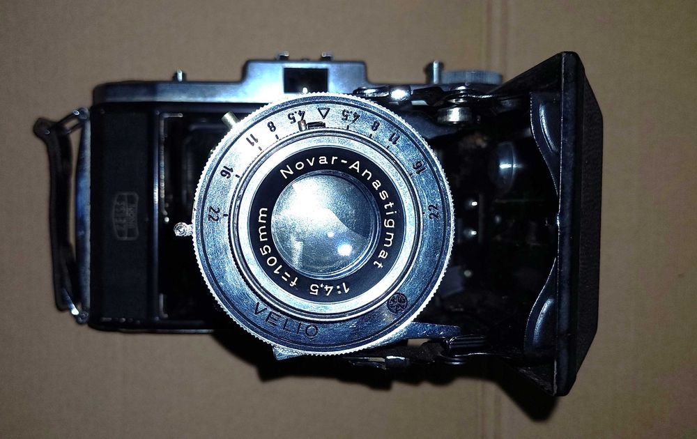 Zeiss Ikon Nettar 518/2 – Câmara Analógica Vintage (com estojo)