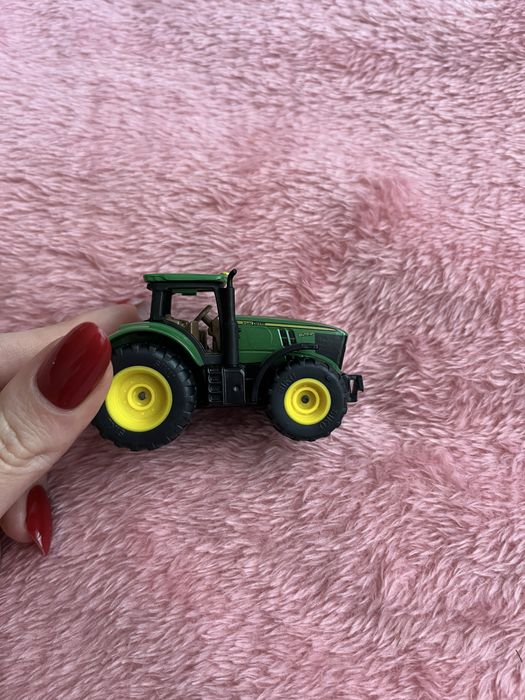 Traktor / zabawka