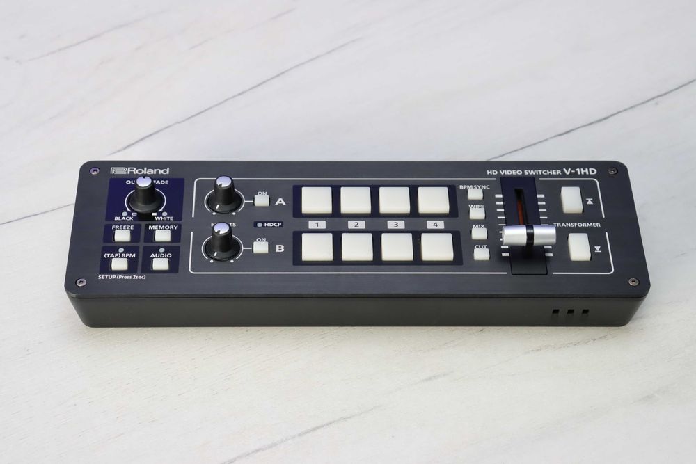 Roland V-1HD | Mikser audio-wideo | FullHD | HDMI Gwarancja