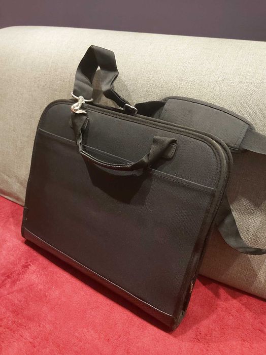 Torba SAMSONITE TOP LOAD CA na laptopa 15,6 cala, pianka foam, lekka