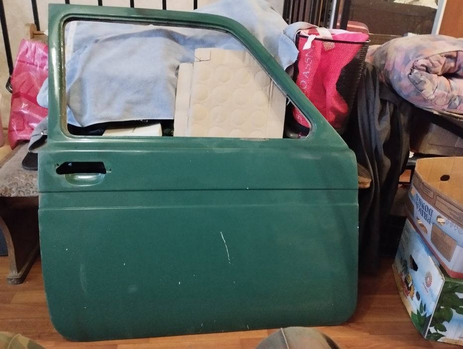 Дверь правая на ниву бу