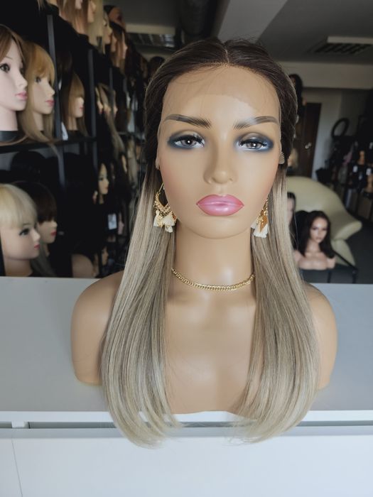 Peruka Diana naturalna fryzura mix blond brąz 3D z naturalnym odrostem