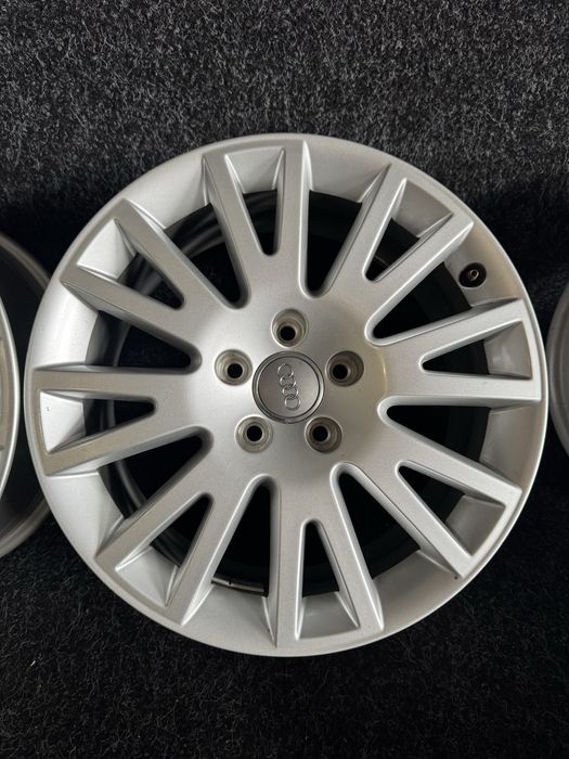 Диски Б/У 7R17 5x112 ET42 Dia 57.1 4F0601025AC Audi A4 A6 VW Passat