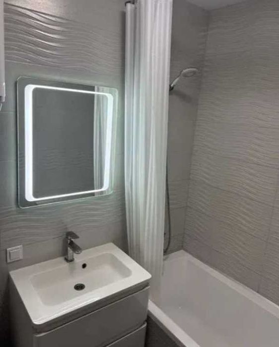 Apartment in Kharkiv - More