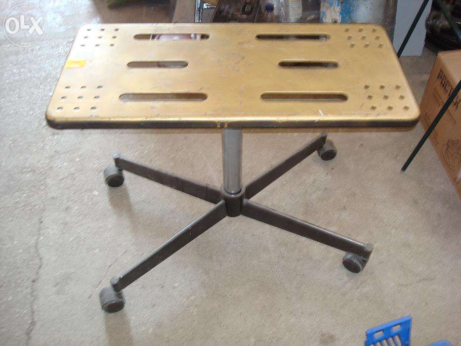 Подставка для телевизора железная