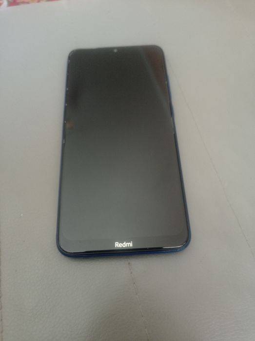Xiaomi redmi 8 .   4/64 ГБ.