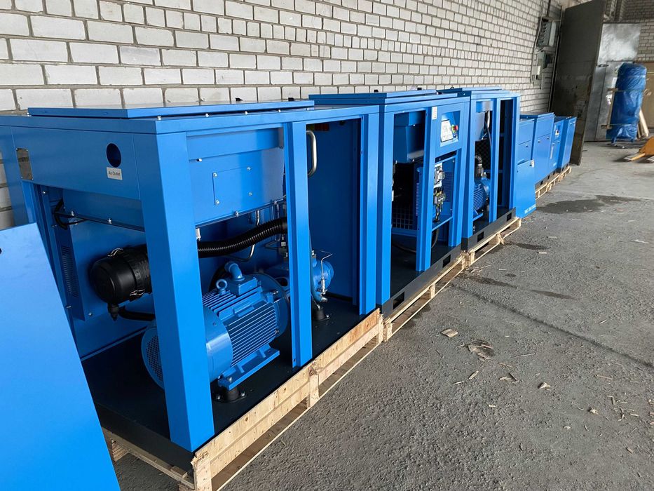 Гвинтовий компресор 15 кВт, 15 бар, 1,3 м3/мін. RMC-20A/15