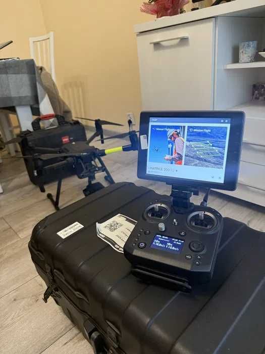 DJI Matrice 210 + kamera termowizyjna Zenmuse XT2