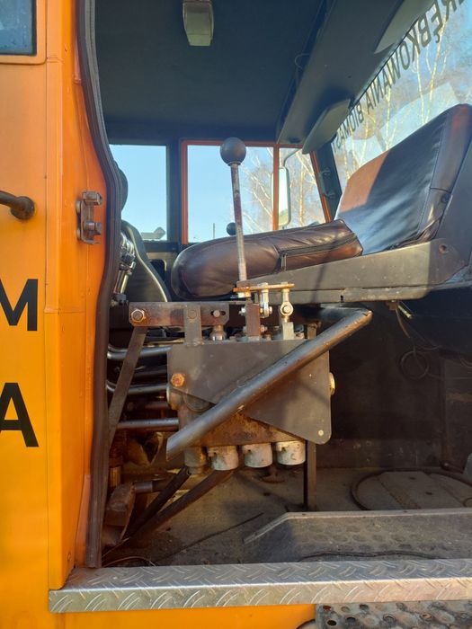 Rębak samojezdny Farmi, Praga uv80