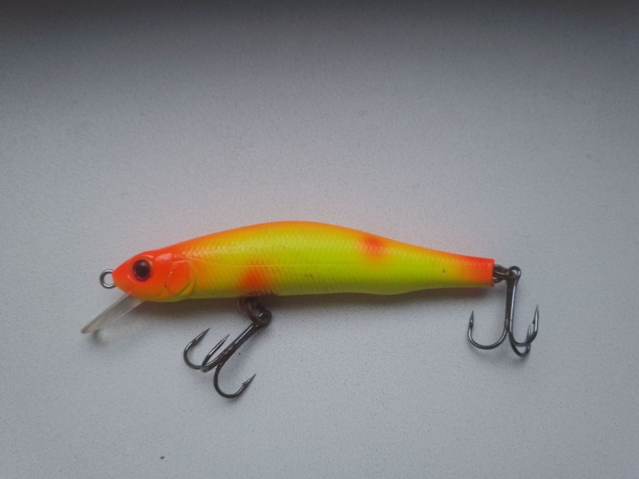 Продаю воблеры и вращающиеся блесна.