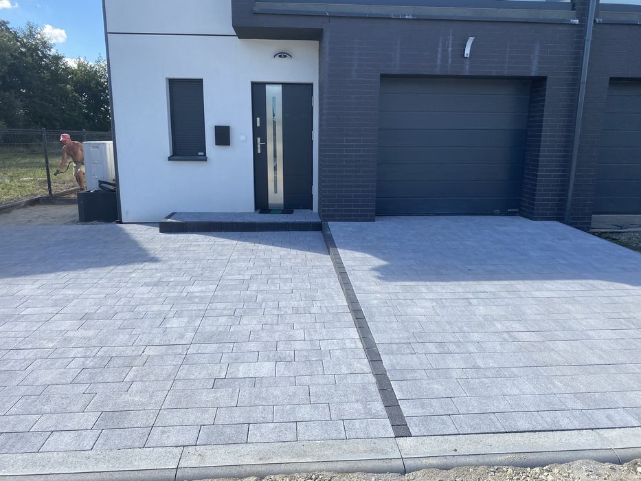 Ukladanie kostki brukowej