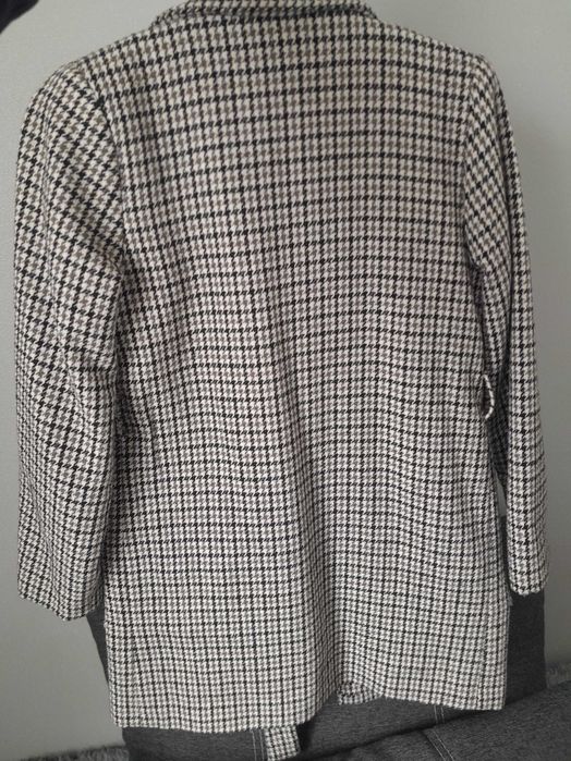 Плащик для дівчинки