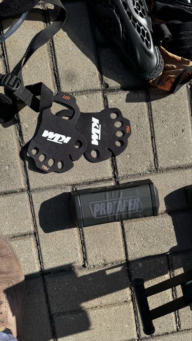 Material Enduro variado