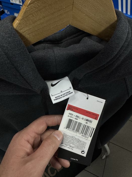 Худи мужское Nike Lebron Pullover Basketball Hoodie Grey DQ6129-032