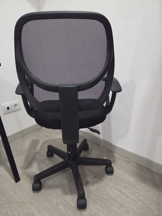 VENDO | Conjunto de Cadeira + Secretária MITSAI Budapest