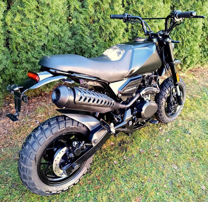 Brixton Crossfire 125 mini monkey kamper dax msx grom camper honda