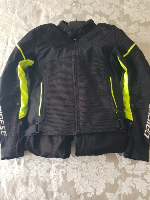 Fato de moto da marca DAINESE