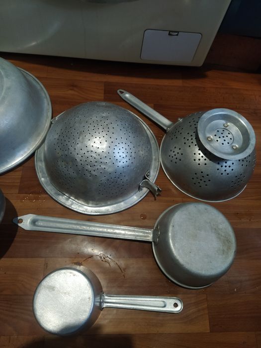 Казан Чугунок Таз Миска Друшляк Друшлаг Ковш Форма для выпечки