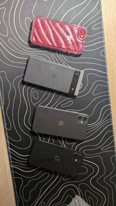 Продам лот телефонів