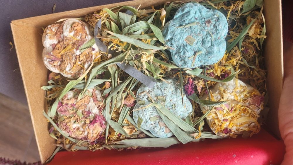 Pierścienie pod prysznic z aromaterapią, angielska marka