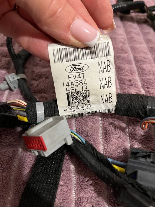 Проводка передніх лівих дверей EV4T14A584B6EJ3