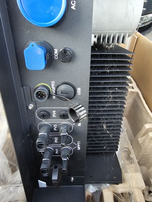 Falownik fotowoltaiczny Fox 6kw