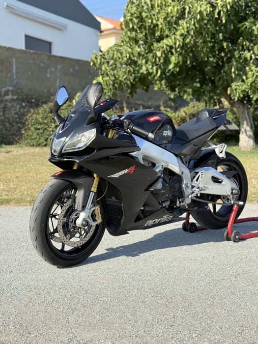 Aprilia RSV4 APRC 1000 – 2013 | V4 | Excelente Estado | Financiamento