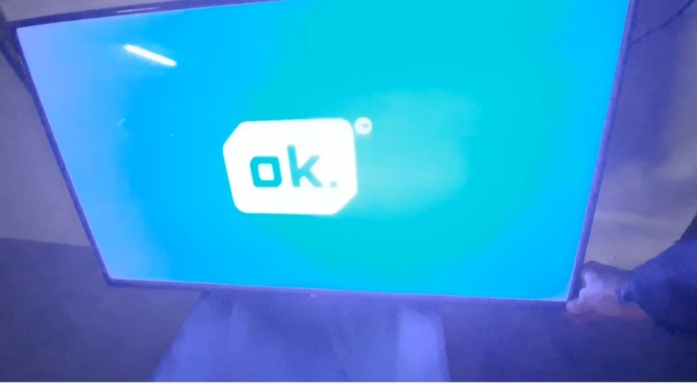 Tv 40 OK. Com defeito
