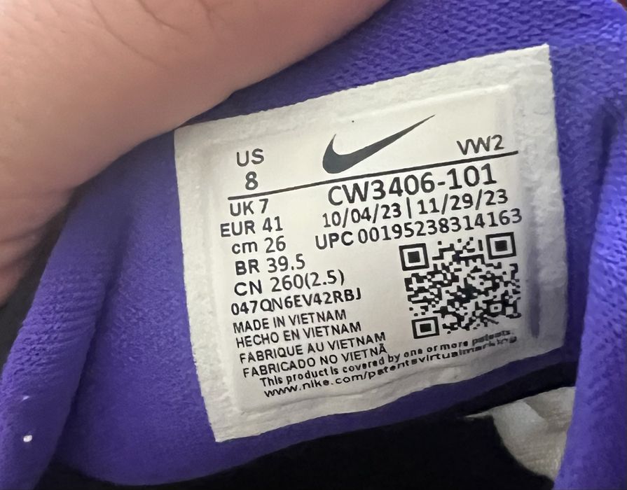 Кросівки Nike renew