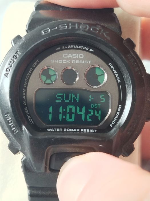 Zegarek Casio G-Shock GMD-S6900SM classic digital black shock resistan
