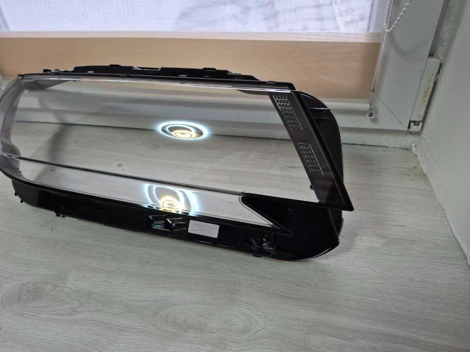 Скло фари Passat B9 китай (на Америку не стають без допрацювань)