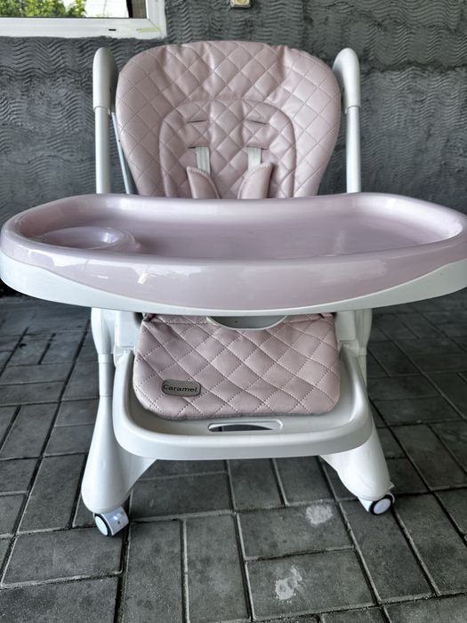 Стульчик для годування CARRELLO Caramel .