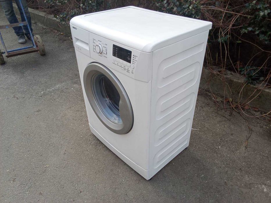 за 4500 BEKO.выбор до 5000 есть гарантия доставка