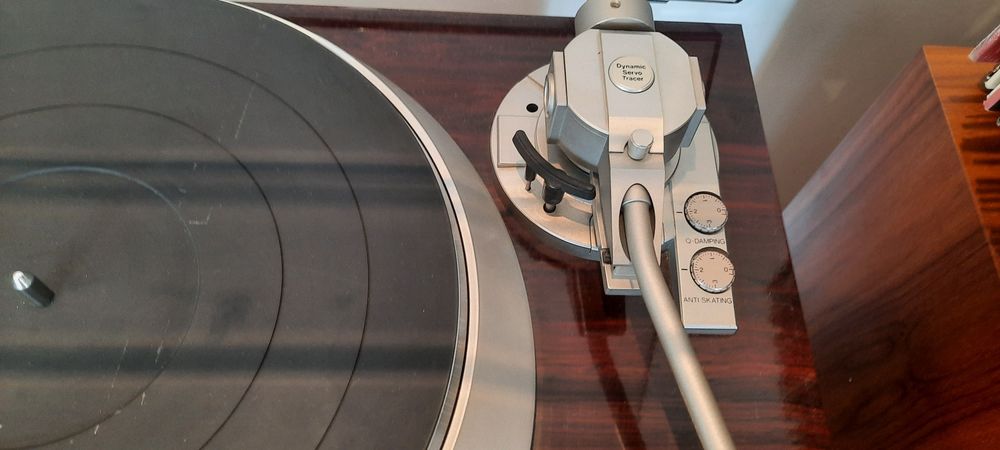 Gramofon Denon DP 57L