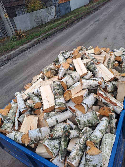 Продам дрова легковим причепом
