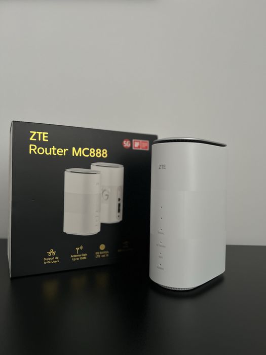 Router ZTE MC888 5G Wi-Fi 6 (AX3600)
