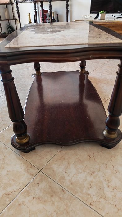 Mesa de centro em excelente estado